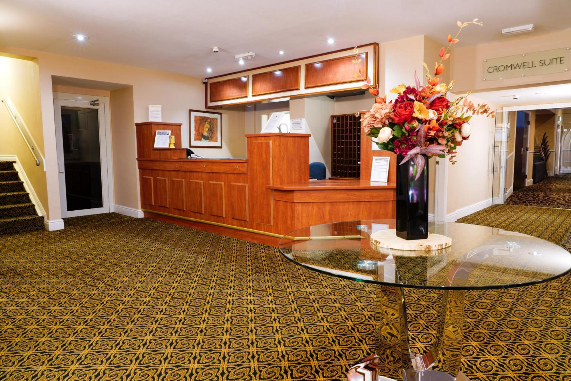 Gomersal Park Hotel & Dream Spa Extérieur photo