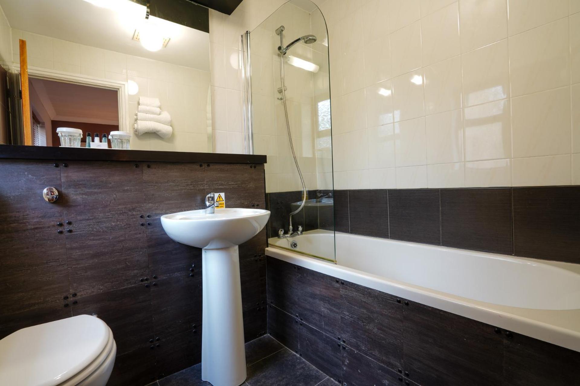 Gomersal Park Hotel & Dream Spa Extérieur photo