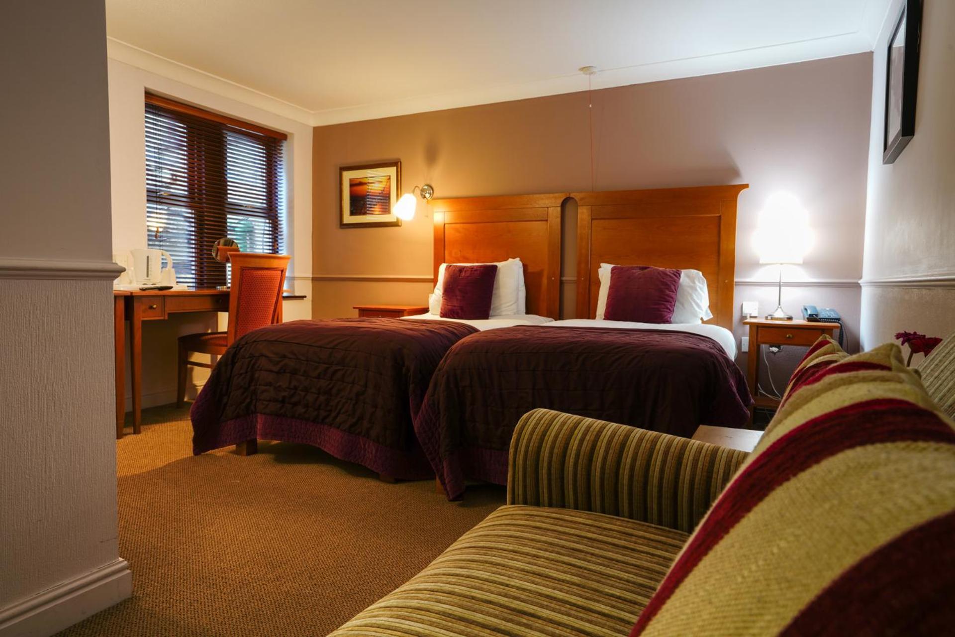 Gomersal Park Hotel & Dream Spa Extérieur photo
