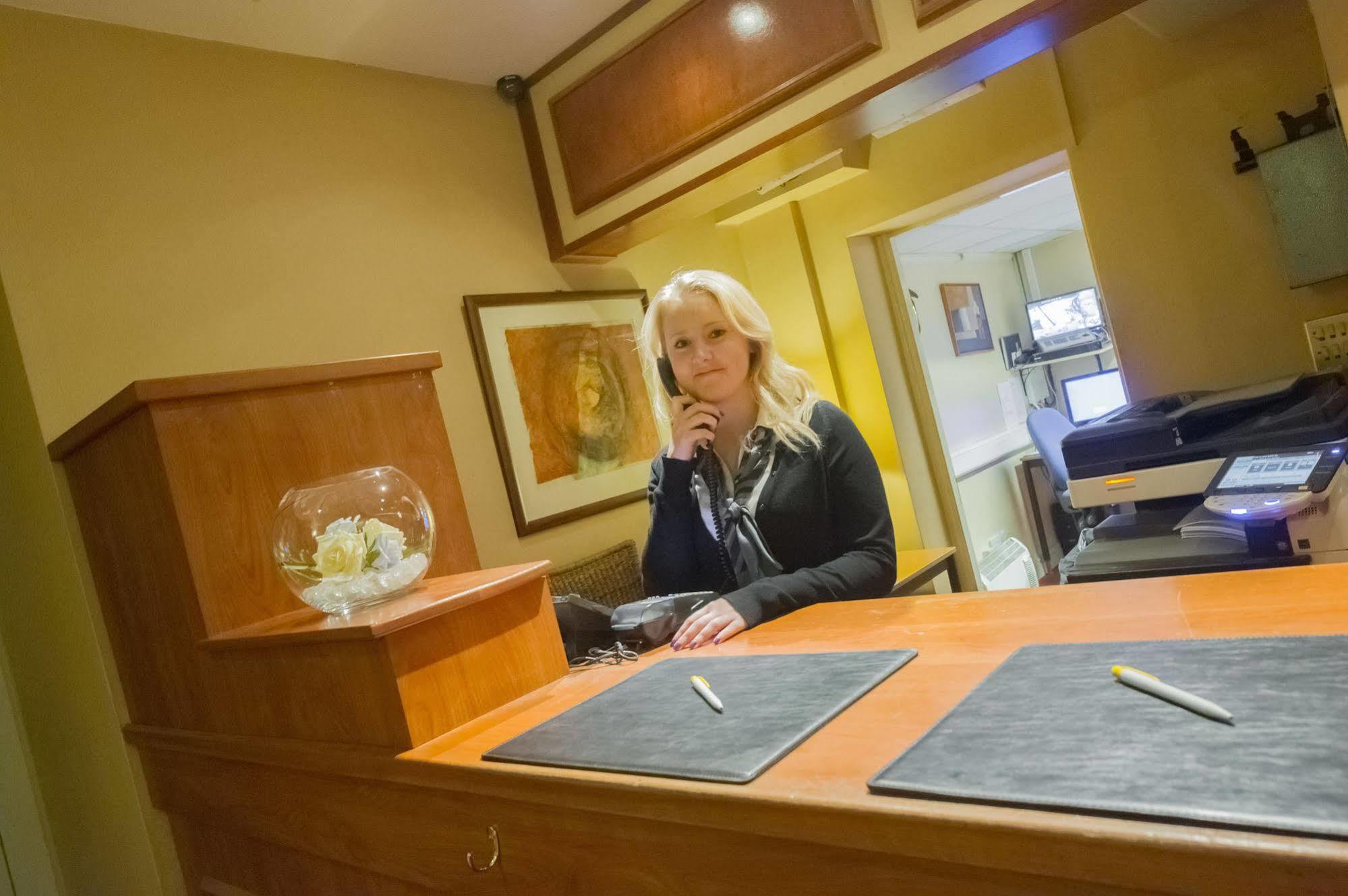 Gomersal Park Hotel & Dream Spa Extérieur photo